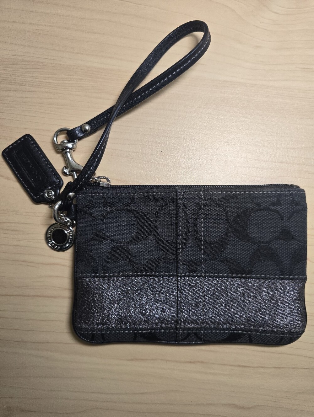 COACH 42025 Black Signature Jacquard Wristlet Silver Lurex Accent Legacy Lining